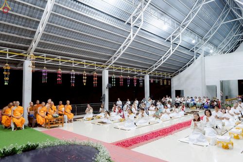 ภาพ No.234185:พิธีมุทิตาสักการะ "พระสิริรัตนเมธี" เจ้าคณะจังหวัดเลย ,พิธีถวายไทยธรรม ๙ วัด และพิธีทอดผ้าป่าเพื่อสร้างทุกสิ่ง  ในวาระทำบุญครบรอบ ๑๐ ปี ณ ศูนย์ปฏิบัติธรรมแก้วภูเรือ อ.ภูเรือ จ.เลย