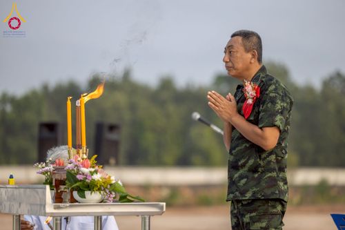 ภาพ No.230126:วันเสาร์ที่ 28 มิถุนายน พ.ศ. 2568 พิธีถวายสังฆทาน 323 วัด 4 จังหวัดชายแดนใต้ ปีที่ 21 ครั้งที่ 178 พิธีมอบกองทุนหนุนแรงใจช่วยครูใต้ ปีที่ 18 ครั้งที่ 142 ณ ศูนย์อบรมเยาวชนจังหวัดปัตตานี