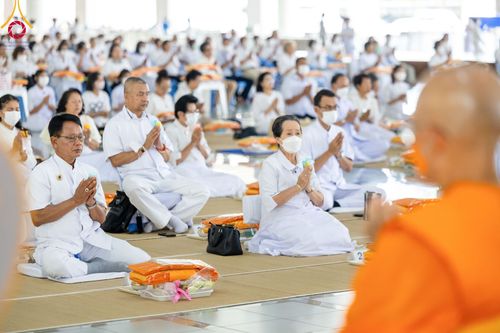 ภาพ No.100120:พิธีบุพเปตพลี  ครั้งที่ 143 วันที่ 27 พฤศจิกายน พ.ศ. 2566 วันพระ ขึ้น 15 ค่ำ เดือน 12 ณ หอฉันคุณยายอาจารย์ฯ วัดพระธรรมกาย