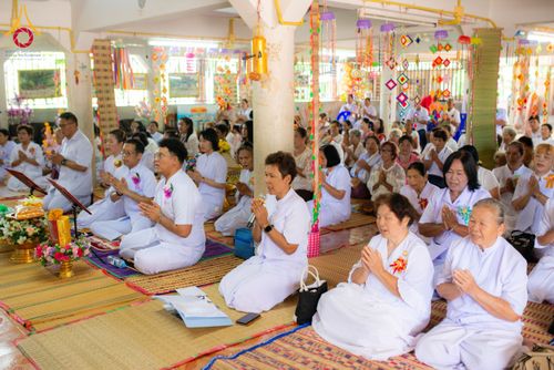 ภาพ No.177230:พิธีทอดกฐิน ณ วัดแถวอรัญญาวาส ต.หนองขาม อ.แก้งคร้อ จ.ชัยภูมิ ในโครงการทอดกฐินสามัคคีทั่วไทย 30,000 วัด บูชาธรรม 80 ปี หลวงพ่อธัมมชโย โดยคณะศิษยานุศิษย์วัดพระธรรมกาย วันที่ 30 ตุลาคม พ.ศ. 2567