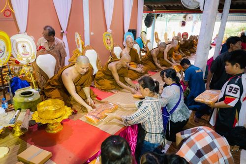 ภาพ No.95723:พิธีทอดกฐินสามัคคีทั่วไทย 5,000 วัด วัดม่วงเฒ่า จ.กาญจนบุรี วันที่ 31 ตุลาคม พ.ศ. 2566