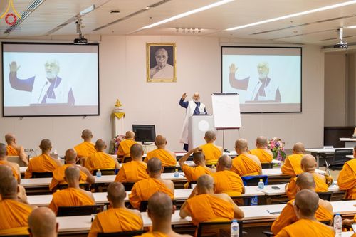 ภาพ No.63395:การสัมมนา World Peace Inner Peace : Lord Buddha 's Social Doctrine to resolve Global Issues ณ อาคาร 100 ปี คุณยายอาจารย์ฯ วัดพระธรรมกาย วันพฤหัสบดี ที่ 25 เมษายน พ.ศ. 2567