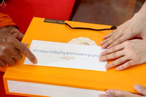 ภาพ No.265188:วันที่ 12 ตุลาคม พ.ศ. 2568 พิธีทอดกฐินสามัคคีทั่วไทย ณ วัดบางสะแก ต.บางสะแก อ.บางคนที จ.สมุทรสงคราม โดยคณะศิษยานุศิษย์ บูชาธรรม 81 ปี หลวงพ่อธัมมชโย