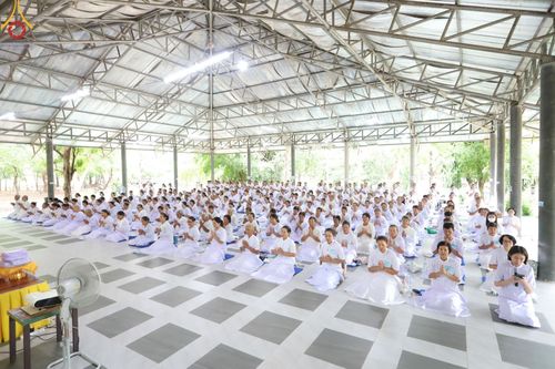 ภาพ No.154975:โครงการอุบาสกแก้ว อุบาสิกาแก้ว รุ่นที่ 2 ตัวแทนทอดกฐินสามัคคีทั่วไทย 30,000 วัด บูชาธรรม 80 ปี หลวงพ่อธัมมชโย จังหวัดบุรีรัมย์ ระหว่างวันที่ 13-15 กันยายน พ.ศ. 2567