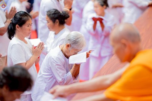 ภาพ No.247617:วันที่ 19-21 กันยายน พ.ศ. 2568 พิธีอบรมอุบาสก-อุบาสิกาแก้ว รุ่นที่ 2 ณ ศูนย์อบรมเยาวชนกาญจนบุรี