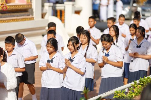 ภาพ No.196685:พิธีทอดผ้าป่าทำนุบำรุงศาสนสถาน ณ วัดสิงห์ ต.บางคูเวียง อ.บางกรวย จ.นนทบุรี ในโครงการธรรมยาตรา กตัญญูบูชา มหาปูชนียาจารย์ พระมงคลเทพมุนี(สด จนฺทสโร) พระผู้ปราบมาร อนุสรณ์สถาน 7 แห่ง ปีที่ 13 วันที่ 17 มกราคม พ.ศ. 2568