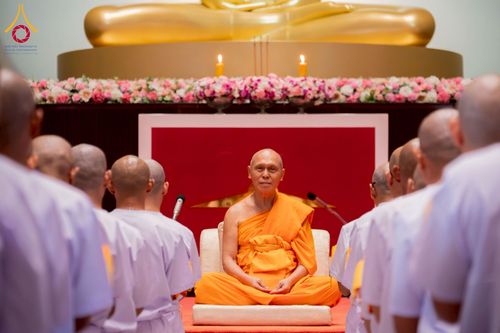 ภาพ No.277699:วันเสาร์ที่ 6 ธันวาคม พ.ศ. 2568 พิธีบรรพชาอุปสมบทและพิธีถวายบาตร โครงการอุปสมบทบูชาธรรมมหาปูชนียาจารย์ ประจำปี พ.ศ.2568 โครงการบวชพระนานาชาติ AEC และ WAB รุ่น CEO (นักบริหาร) รุ่นที่ 5 ณ มหาธรรมกายเจดีย์ วัดพระธรรมกาย