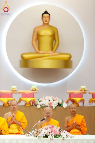 ภาพ No.128116:พิธีถวายภัตตาหารเป็นสังฆทาน แด่คณะพระธรรมยาตราฯ ในโครงการธรรมยาตราอัญเชิญพระบรมสารีริกธาตุ  ประดิษฐาน ณ มหารัตนเจดีย์สิริปทุมสวรรค์ อ.บางกล่ำ จ.สงขลา วันที่ 10 มีนาคม พ.ศ. 2567