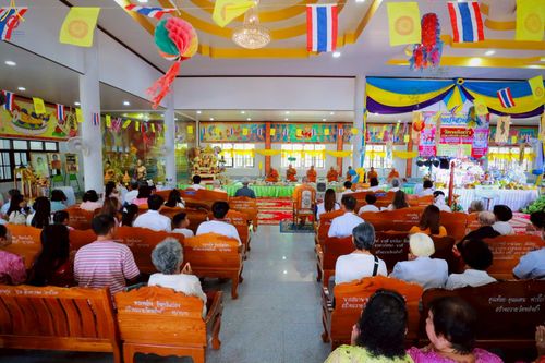 ภาพ No.265746:วันที่ 12 ตุลาคม พ.ศ. 2568 พิธีทอดกฐินสามัคคีทั่วไทย ณ วัดหลังถ้ำ ต.ท่าตูม อ.ศรีมหาโพธิ จ.ปราจีนบุรี โดยคณะศิษยานุศิษย์ บูชาธรรม 81 ปี หลวงพ่อธัมมชโย