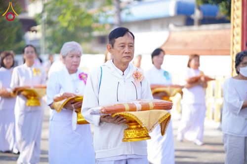 ภาพ No.204606:พิธีทอดผ้าป่าทำนุบำรุงศาสนสถาน ณ วัดเกิดการอุดม ตำบลคลองสาม อำเภอคลองหลวง จังหวัดปทุมธานี ในโครงการธรรมยาตรา กตัญญูบูชา มหาปูชนียาจารย์ พระมงคลเทพมุนี(สด จนฺทสโร) พระผู้ปราบมาร อนุสรณ์สถาน 7 แห่ง ปีที่ 13 วันที่ 30 มกราคม พ.ศ. 2568
