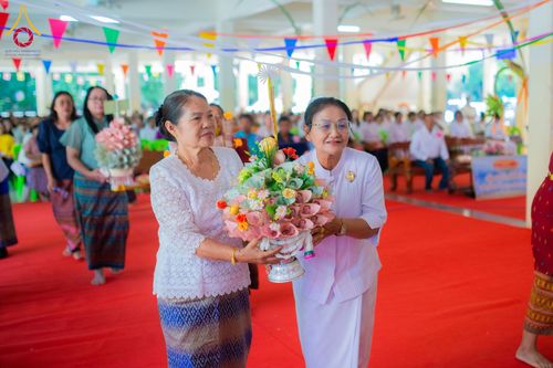 ภาพ No.178443:พิธีทอดกฐิน ณ วัดหนองระเวียง ต.หนองระเวียง อ.พิมาย จ.นครราชสีมา ในโครงการทอดกฐินสามัคคีทั่วไทย 30,000 วัด บูชาธรรม 80 ปี หลวงพ่อธัมมชโย โดยคณะศิษยานุศิษย์วัดพระธรรมกาย วันที่ 13 พฤศจิกายน พ.ศ. 2567