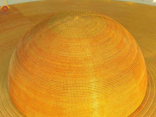 ภาพ No.187714:พิธีตักบาตรฉลองพระใหม่ ต้อนรับพุทธศักราช 2568 ณ ลานธรรมพระมหาธรรมกายเจดีย์ วัดพระธรรมกาย จ.ปทุมธานี วันที่ 1 มกราคม พ.ศ. 2568