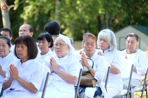 ภาพ No.142894:พิธีเจริญพระพุทธมนต์ โปรยรัตนชาติ เพื่อความเป็นสิริมงคล  ณ พื้นที่ก่อสร้างอาคารปฏิบัติธรรม “แก้วธรรมชัยรัตนอนันต์”  วัดพระธรรมกายเทนเนสซี ประเทศสหรัฐอเมริกา วันอังคารที่ 2 กรกฎาคม พ.ศ. 2567
