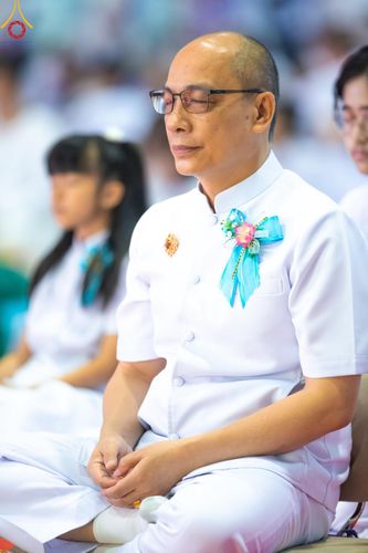 ภาพ No.205826:พิธีตักบาตร และ พิธีบูชาข้าวพระ ในวันอาทิตย์ต้นเดือน 2 กุมภาพันธ์ พ.ศ. 2568 ณ สภาธรรมกายสากล วัดพระธรรมกาย