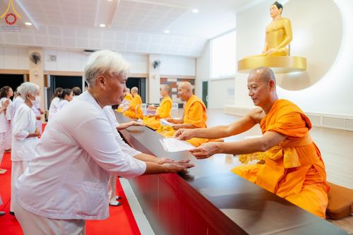 ภาพ No.156932:โครงการ อุบาสกแก้ว อุบาสิกาแก้ว รุ่นที่ 3 ตัวแทนทอดกฐินสามัคคีทั่วไทย 30,000 วัด ระหว่างวันที่ 20-22 กันยายน พ.ศ. 2567 ณ ธุดงคสถานชลบุรี