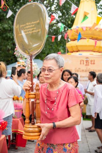 ภาพ No.165069:พิธีทอดกฐิน ณ วัดใหม่พิเรนทร์ แขวงวัดอรุณ เขตบางกอกใหญ่ กรุงเทพมหานคร ในโครงการกฐินสามัคคีทั่วไทย 30,000 วัด บูชาธรรม 80 ปี หลวงพ่อธัมมชโย โดยคณะศิษยานุศิษย์วัดพระธรรมกาย วันที่ 20 ตุลาคม พ.ศ. 2567