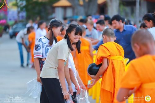 ภาพ No.93752:กิจกรรมสามเณร ศูนย์ปฏิบัติธรรมสวนผึ้ง จ.ราชบุรี ในโครงการบรรพชาสามเณรฟื้นฟูพระพุทธศาสนาทั่วไทย