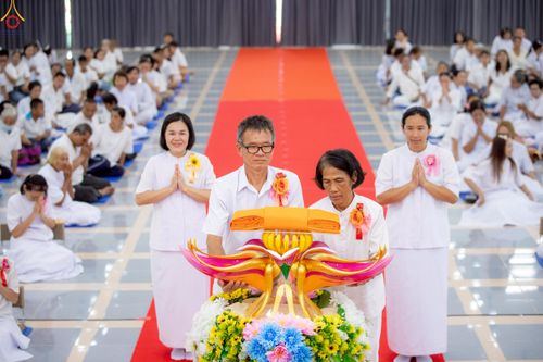 ภาพ No.253971:วันที่ 12 ตุลาคม พ.ศ. 2568 พิธีทอดกฐินสามัคคีทั่วไทย 30,000 วัด โดยคณะศิษยานุศิษย์ บูชาธรรม 81 ปี หลวงพ่อธัมมชโย ณ ธุดงคสถานชุมพร ต.ขุนกระทิง อ.เมือง จ.ชุมพร