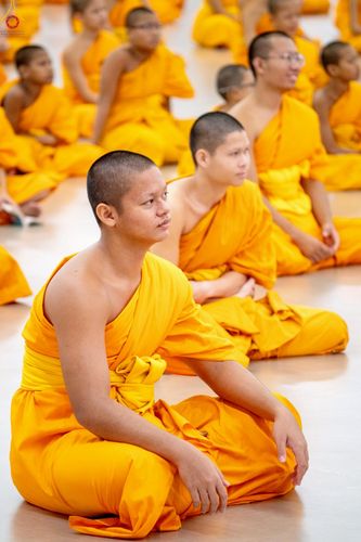 ภาพ No.246489:วันที่ 3 กันยายน พ.ศ. 2568 สัมมนา รวมใจ กองพันพิเศษ ครองแชมป์บาลี ห้องเทวสภา วัดพระธรรมกาย