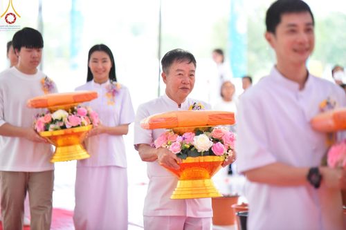 ภาพ No.158083:พิธีทอดผ้าป่า ติดตั้งแผ่นสิริฉะทะนะรัสมี(หลังคา) อาคาร 80 ปี หลวงพ่อธัมมชโย วันอาทิตย์ที่ 22 กันยายน พ.ศ. 2567 ณ ศูนย์ปฏิบัติธรรมวิหารแดง อ.วิหารแดง จ.สระบุรี