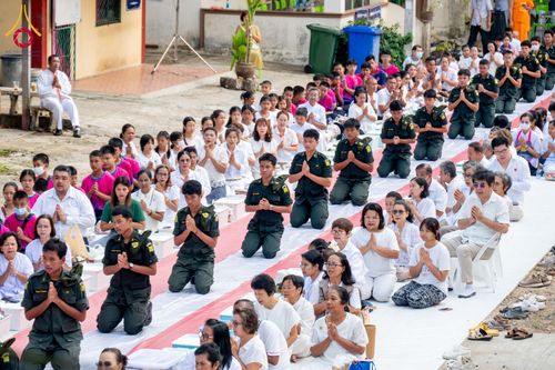 ภาพ No.143982:พิธีถวายสังฆทานแด่คณะสงฆ์ 323 วัด  ปีที่ 20 ครั้งที่  171 พิธีมอบกองทุนหนุนแรงใจช่วยครูใต้  ปีที่ 17 ครั้งที่ 136  และพิธีทำบุญอุทิศส่วนกุศลให้ผู้วายชนม์ในเหตุการณ์ไม่สงบ 4 จังหวัดชายแดนภาคใต้(ปัตตานี ยะลา นราธิวาส สงขลา) วันเสาร์ที่ 13 กรกฎาคม พ.ศ. 2567