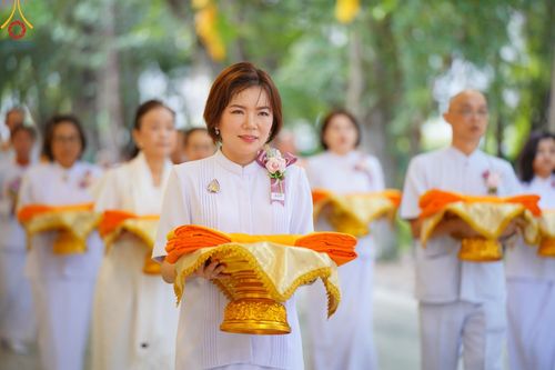 ภาพ No.136246:พิธีอุปสมบทสามเณรเตรียมสถาบันธรรมชัย รุ่นที่ 21 ณ โบสถ์พระไตรปิฏก วัดพระธรรมกาย วันเสาร์ที่ 4 พฤษภาคม พ.ศ.2567