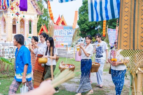 ภาพ No.179157:พิธีทอดกฐิน ณ วัดปราโมทย์อันธวัน อ.เมือง จ.นครพนม ในโครงการกฐินสามัคคีทั่วไทย 30,000 วัด บูชาธรรม 80 ปี หลวงพ่อธัมมชโย โดยคณะศิษยานุศิษย์วัดพระธรรมกาย วันที่ 23 ตุลาคม พ.ศ. 2567