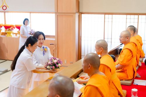 ภาพ No.140531:พิธีทอดผ้าป่าฉลองชัย 20 ปี วัดพระธรรมกายคานากาว่า วันเสาร์ที่ 8 มิถุนายน พ.ศ. 2567