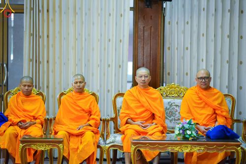 ภาพ No.103942:วันรวมพลังเด็กดี V-star ผู้นำฟื้นฟูศีลธรรมโลก จังหวัดจันทบุรี วันพุธที่ 13 ธันวาคม พ.ศ. 2566 ณ โรงเรียนศรียานุสรณ์จังหวัดจันทบุรี