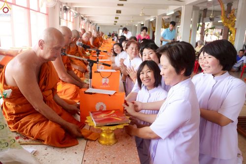 ภาพ No.250392:วันพุธที่ 8 ตุลาคม พ.ศ. 2568 พิธีทอดกฐินสามัคคีทั่วไทย 30,000 วัด โดยคณะศิษยานุศิษย์ บูชาธรรม 81 ปี หลวงพ่อธัมมชโย ณ วัดรางกำหยาด อ.บางเลน จ.นครปฐม