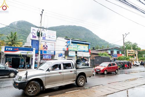 ภาพ No.140905:PhotoStory มหาศรัทธา ธรรมยาตราศรีลังกา EP.5 โครงการสยาม-ลังกา ธรรมยาตรา ฉลองเทศกาลวิสาขบูชาแห่งชาติ ศรีลังกา บูชาธรรม 80 ปีหลวงพ่อธัมมชโย เส้นทางจาก เมืองดัมบูลลา ไปยัง เมืองมาตะเล ตั้งแต่วันที่ 17-20 พฤษภาคม พ.ศ.2567