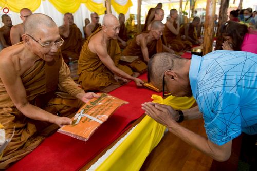 ภาพ No.262877:วันที่ 11 ตุลาคม พ.ศ. 2568 พิธีทอดกฐินสามัคคีทั่วไทย 30,000 วัด โดยคณะศิษยานุศิษย์ บูชาธรรม 81 ปี หลวงพ่อธัมมชโย ณ สำนักปฏิบัติธรรมเปล่งศรีธรรมจักร อ.หนองหญ้าไซ จ.สุพรรณบุรี