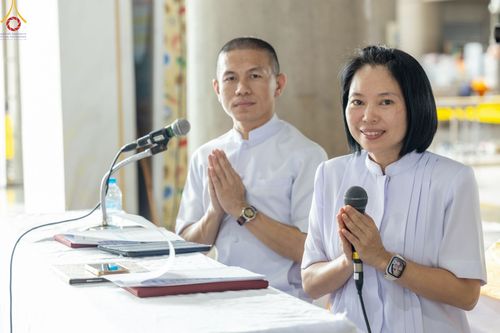 ภาพ No.87037:พิธีตัดปอยผมและปลงผมนาคธรรมทายาท ในโครงการอุปสมบทหมู่บูชาธรรม 106 ปี วันครูผู้ค้นพบวิชชาธรรมกาย ในวันอาทิตย์ที่ 3 กันยายน พ.ศ. 2566 ณ วัดพระธรรมกาย