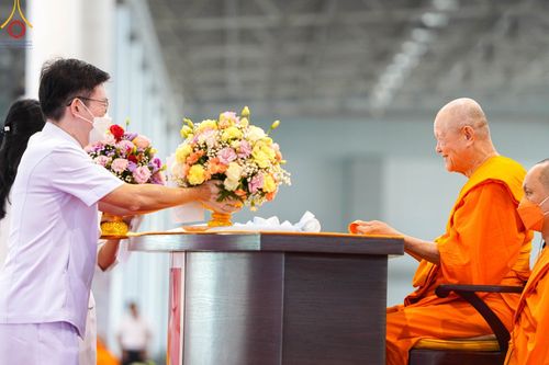 ภาพ No.102957:พิธีมุทิตาหลวงพ่อทัตตชีโว วันที่ 17 ธันวาคม พ.ศ. 2566 ณ สภาธรรมกายสากล วัดพระธรรมกาย