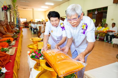 ภาพ No.170969:พิธีทอดกฐิน ณ วัดป่าลาน จ.ลำพูน ในโครงการกฐินสามัคคีทั่วไทย 30,000 วัด บูชาธรรม 80 ปี หลวงพ่อธัมมชโย โดยคณะศิษยานุศิษย์วัดพระธรรมกาย วันที่ 20 ตุลาคม พ.ศ. 2567