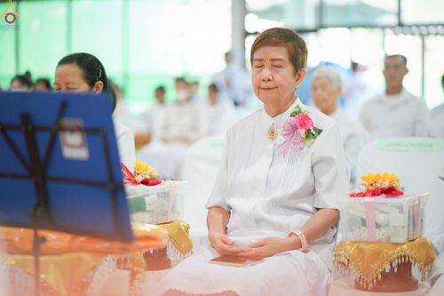 ภาพ No.248239:วันอาทิตย์ที่ 21 กันยายน พ.ศ. 2568 พิธีตักบาตร, พิธีทอดผ้าป่าบำรุงธุดงคสถานล้านนา, พิธีถวายกองทุนการศึกษาพระบาลี, พิธีถวายสลากภัตเป็นสังฆทาน เนื่องในโอกาสครบรอบ 39 ปี ธุดงคสถานล้านนา ณ ธุดงคสถานล้านนา อ.สันทราย จ.เชียงใหม่