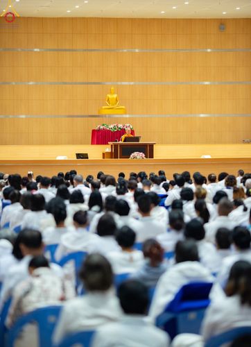 ภาพ No.90368:งานสัมมนา ผู้นำบุญยอดกัลยาณมิตร 77 จังหวัดทั่วไทย โครงการกฐินสามัคคีทั่วไทย 5,000 วัด พุทธศักราช 2566 และโครงการอุปสมบท 3,000 รูป บูชาธรรมมหาปูชนียาจารย์ ระหว่าง วันที่ 6 - 8 ตุลาคม พ.ศ. 2566 ณ จ.นครราชสีมา