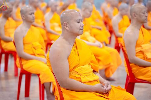 ภาพ No.182740:พิธีปฎิบัติธรรมและพิธีรับมอบต้นสมบัติจักรพรรดิ วันอาทิตย์ที่ 15 ธันวาคม พ.ศ. 2567 ณ สภาธรรมกายสากล วัดพระธรรมกาย