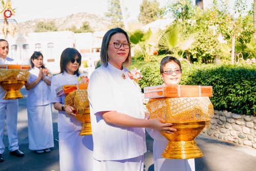 ภาพ No.100295:พิธีทอดกฐินบรมจักรพรรดิ ณ วัดพระธรรมกายแคลิฟอร์เนีย เมืองอาซูซ่า รัฐแคลิฟอร์เนีย ประเทศสหรัฐอเมริกา วันอาทิตย์ที่ 12 พฤศจิกายน พ.ศ. 2566