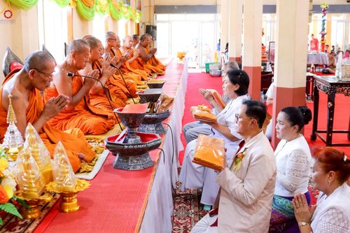 ภาพ No.259034:วันที่ 19 ตุลาคม พ.ศ. 2568 พิธีทอดกฐินสามัคคีทั่วไทย 30,000 วัด โดยคณะศิษยานุศิษย์ บูชาธรรม 81 ปี หลวงพ่อธัมมชโย ณ วัดสุคันธาราม อ.วังน้อย จ.พระนครศรีอยุธยา