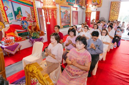 ภาพ No.169264:พิธีทอดกฐิน ณ วัดพุทธนิมิตร จ.เชียงใหม่ ในโครงการกฐินสามัคคีทั่วไทย 30,000 วัด บูชาธรรม 80 ปี หลวงพ่อธัมมชโย โดยคณะศิษยานุศิษย์วัดพระธรรมกาย วันที่ 24 ตุลาคม พ.ศ. 2567