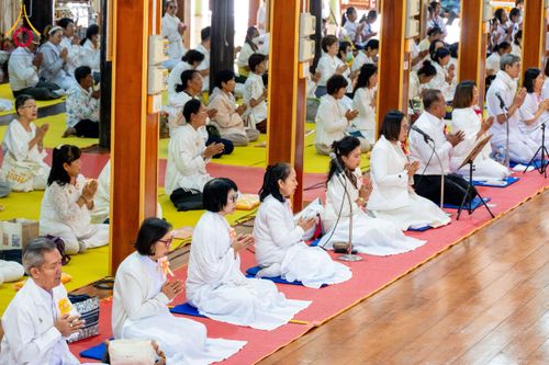 ภาพ No.195664:พิธีทอดผ้าป่าทำนุบำรุงศาสนสถาน ณ วัดคู้สลอดวุฒิโสภณ ต.คู้สลอด อ.ลาดบัวหลวง จ.พระนครศรีอยุธยา ในโครงการธรรมยาตรา กตัญญูบูชา มหาปูชนียาจารย์ พระมงคลเทพมุนี(สด จนฺทสโร) พระผู้ปราบมาร อนุสรณ์สถาน 7 แห่ง ปีที่ 13 วันที่ 13 มกราคม พ.ศ. 2568