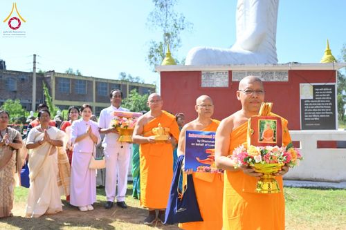 ภาพ No.179388:พิธีทอดกฐินสมทบ ณ วัดสันตินิเกตัน (Santiniketan Temple) เมืองกัลกัตตา ประเทศอินเดีย วันที่ 9 พฤศจิกายน พ.ศ. 2567 เพื่อสร้างโรงพยาบาลสำหรับชุมชน Santiniketan Ambedga Buddhist welfare mission