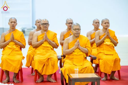 ภาพ No.273242:วันที่ 22 พฤศจิกายน พ.ศ. 2568 การอบรม SUPERVISOR รอบ Final Course โครงการตอบปัญหาธรรมะ "ทางก้าวหน้า" ครั้งที่ 43 ณ ห้องแก้วสารพัดนึก 1 สภาธรรมกายสากล วัดพระธรรมกาย จ.ปทุมธานี