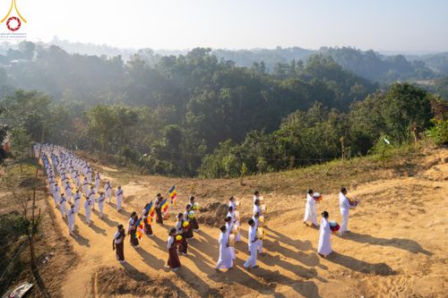 ภาพ No.130251:Photo Story ปฐมบรรพชาชาวพุทธมาร์มา Episode 3/5 วันที่ 9 กุมภาพันธ์ พ.ศ. 2567 ในโครงการบรรพชาสามเณร ครั้งแรกของชาวพุทธมาร์มา บังกลาเทศ ณ วัดธัมจักร อรัญกุฏิ เมืองรัมการ์ คาร์กาชารี บังกลาเทศ