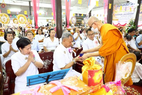 ภาพ No.250369:วันพุธที่ 8 ตุลาคม พ.ศ. 2568 พิธีทอดกฐินสามัคคีทั่วไทย 30,000 วัด โดยคณะศิษยานุศิษย์ บูชาธรรม 81 ปี หลวงพ่อธัมมชโย ณ วัดครุใน อ.พระประแดง จ.สมุทรปราการ