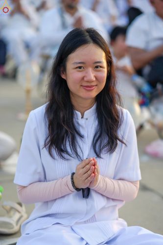 ภาพ No.307472:วันที่ 31 มกราคม พ.ศ. 2569 พิธีจุดประทีปธรรมถวายเป็นพุทธบูชา  และบูชาธรรมมหาปูชนียาจารย์ (ภาพชุดที่ 2) ณ วัดพระธรรมกาย ปทุมธานี ในโครงการธรรมยาตรา กตัญญูบูชา มหาปูชนียาจารย์ พระมงคลเทพมุนี(สด จนฺทสโร) พระผู้ปราบมาร อนุสรณ์สถาน 7 แห่ง ปีที่ 14