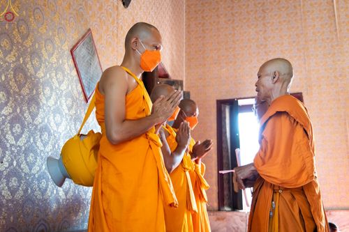 ภาพ No.66354:พิธีอุปสมบทวัดวรนายกรังสรรค์เจติยบรรพตาราม อ.บางปะหัน จ.พระนครศรีอยุธยา รับบุญจัดงานโดยศูนย์อบรมเยาวชนบางปะหัน และสำนักศรัทธาภิบาล เมื่อวันที่ 7 ธันวาคม พ.ศ. 2565