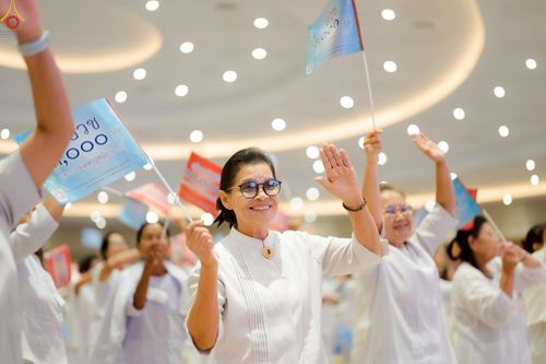 ภาพ No.242348:วันที่ ๒๙ - ๓๑ สิงหาคม พ.ศ. ๒๕๖๘ สัมมนารวมใจผู้นำบุญ บูชาธรรม ๘๑ ปี  หลวงพ่อธัมมชโย รุ่นที่ ๒ กฐินสามัคคีทั่วไทย ๓๐,๐๐๐ วัด โครงการอุปสมบทบูชาธรรมมหาปูชนียาจารย์  ๓,๐๐๐ รูป