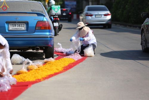 ภาพ No.108761:V.6 บุญเข้า การเตรียมงาน เก็บงาน การรับบุญของเจ้าหน้าที่หน่วยงานต่างๆ เพื่อโครงการธรรมยาตรา กตัญญูบูชามหาปูชนียาจารย์ พระมงคลเทพมุนี (สด จนฺทสโร) พระผู้ปราบมาร อนุสรณ์สถาน 7 แห่ง ปีที่ 12 ระหว่างวันที่ 2 - 31 มกราคม พ.ศ.2567